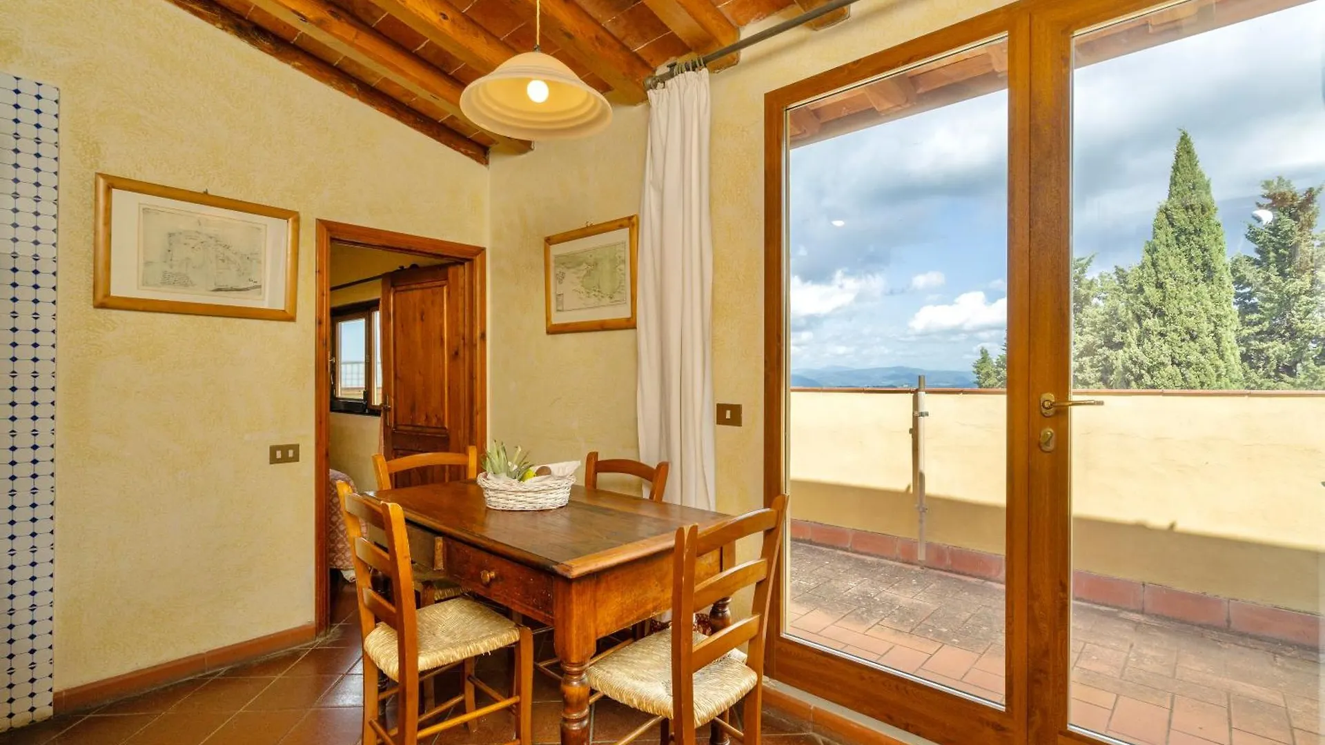 Hotel apartamentowy Residence With Swimming-Pool In San Donato Fronzano, Apartments With Air Conditioning And Outdoor Private Area San Donato in Fronzano Włochy