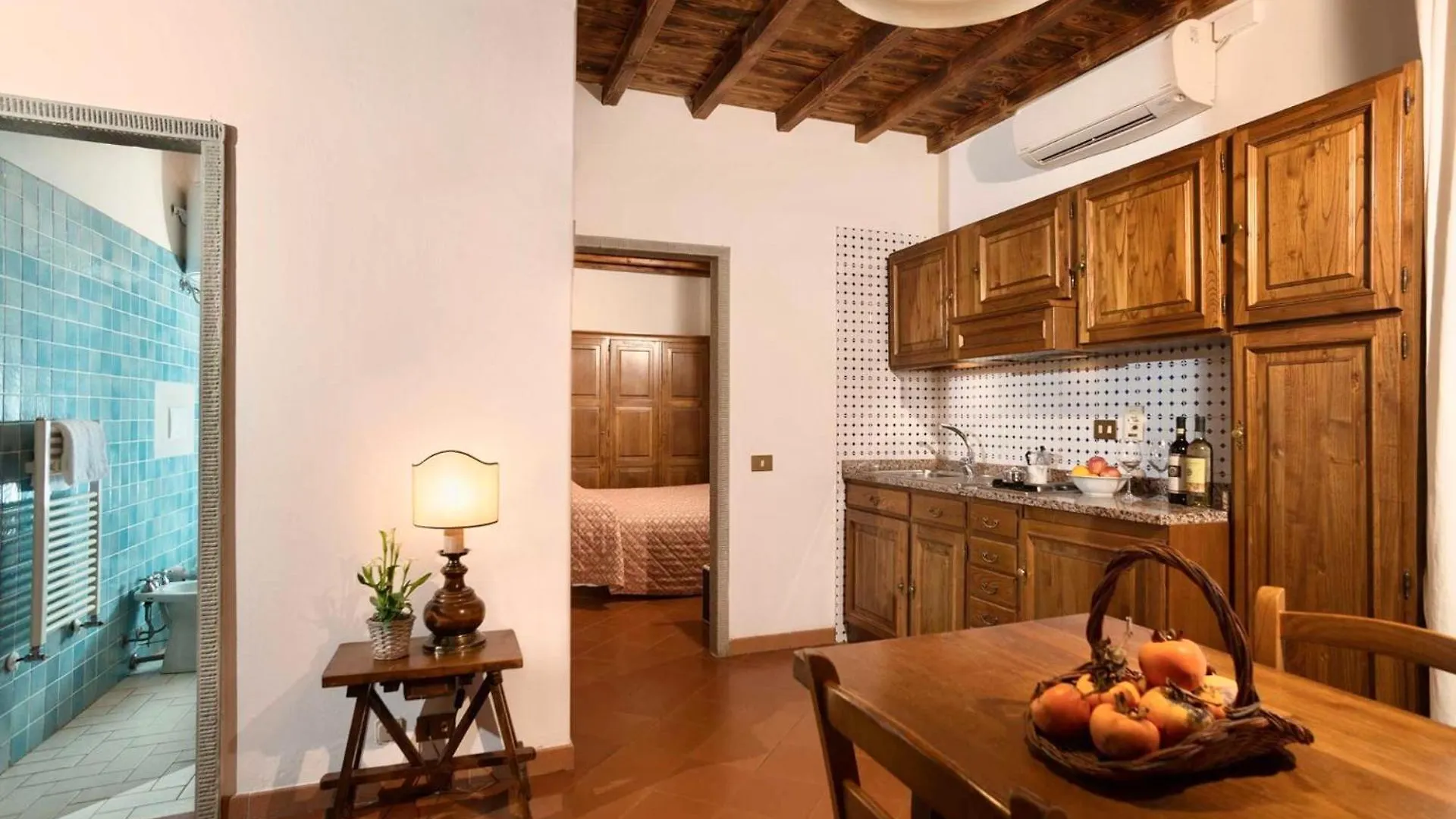Hotel apartamentowy Residence With Swimming-Pool In San Donato Fronzano, Apartments With Air Conditioning And Outdoor Private Area San Donato in Fronzano Włochy